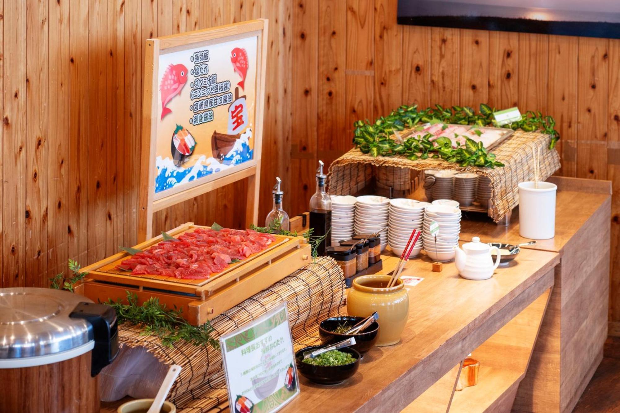 Ana Holiday Inn Resort Miyazaki By Ihg Exteriör bild